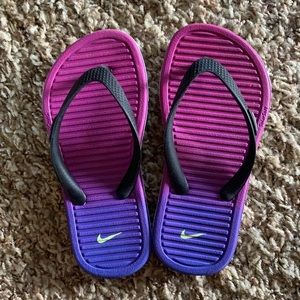 Worn once, toddler girl sandals